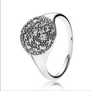 Pandora Ring